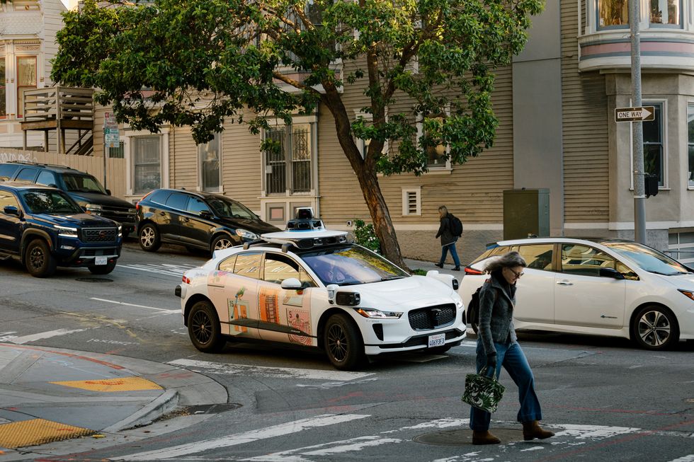 self driving cars on the streets of san francisco